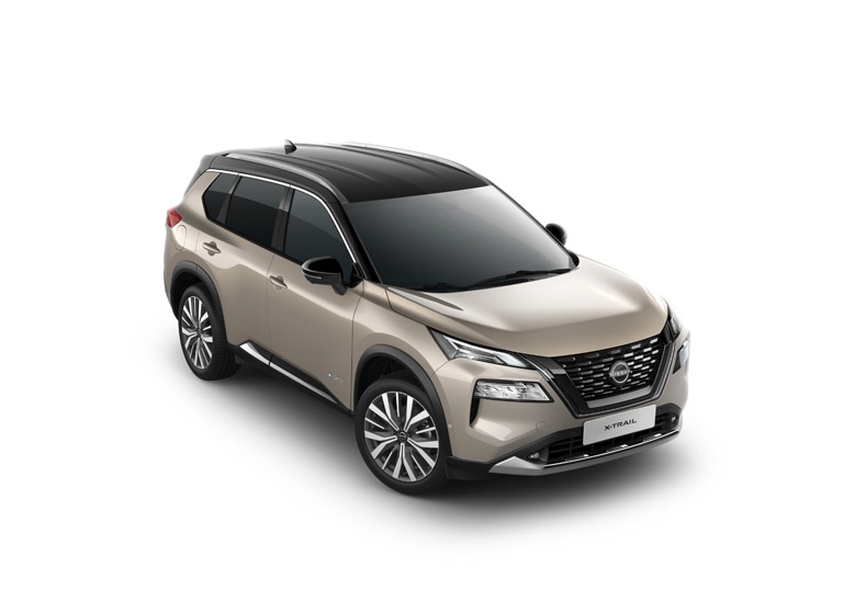 NISSAN X-TRAIL E-POWER 213HP e-4ORCE 5ST TEKNA + BOSE + Nappa leather